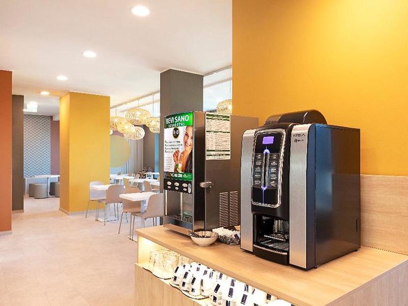 F387E3A9886C2BBEE6BC5BD38B2F8143