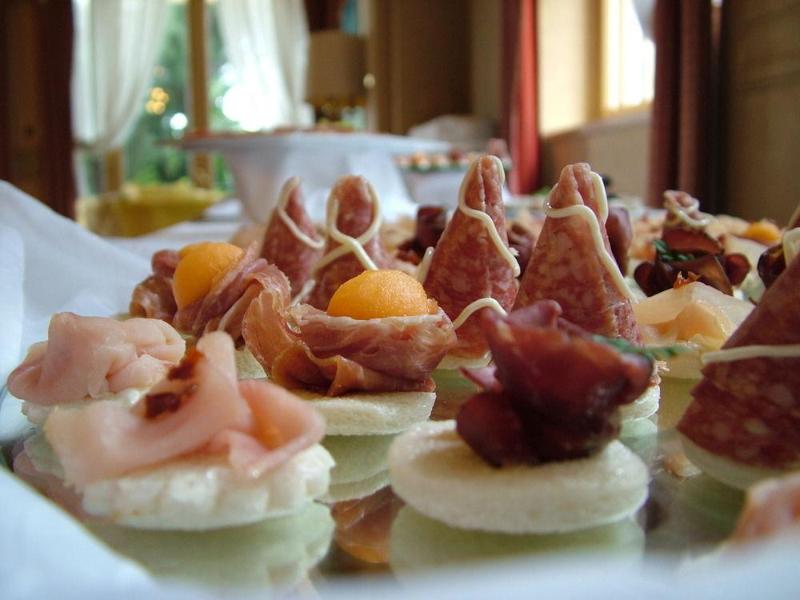 D93661D04B60D262695A5E0D7CC94D1F