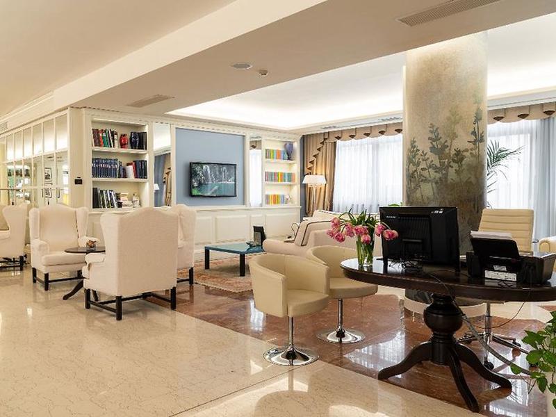 AA79AAAF3344E78201EAB091777B33D9