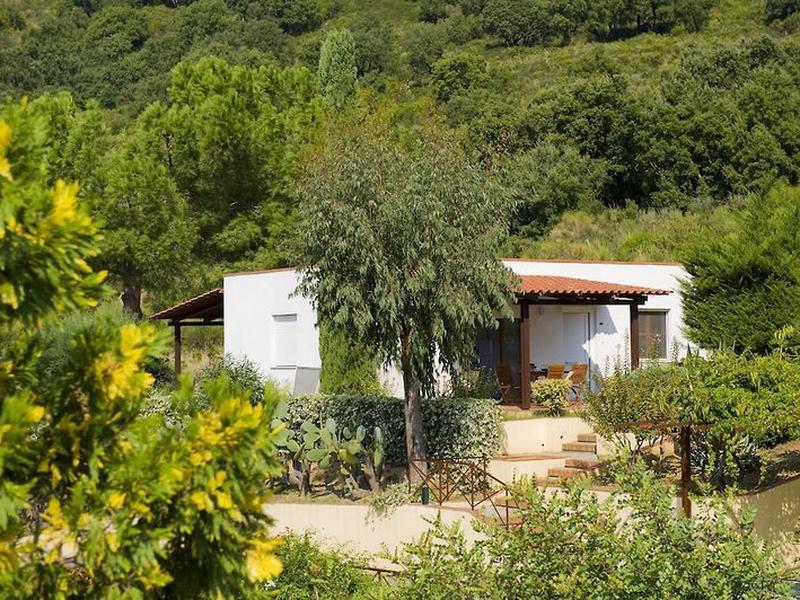 65A42F1FDE73E9F74DFBC351D73A470E