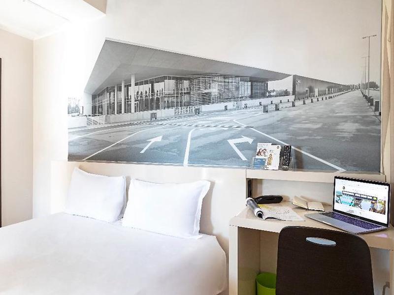 E0AAD512E3B120421C71DD23229ACBB8