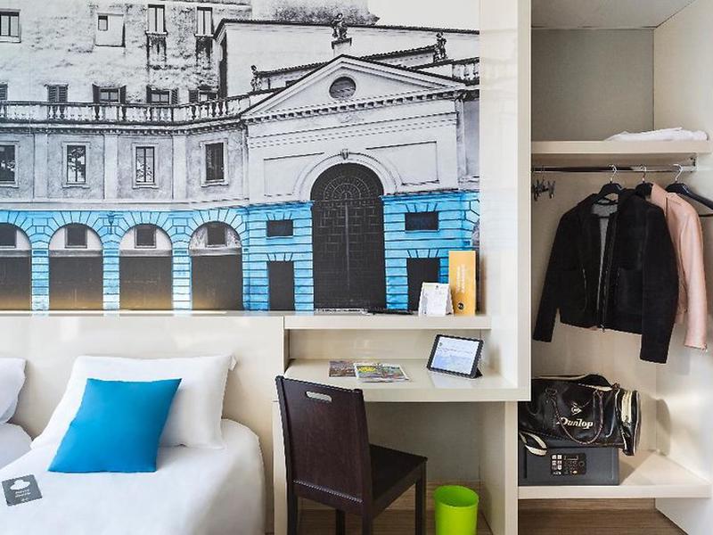 7064C71B8EE230FCF5817A66874FF6D4