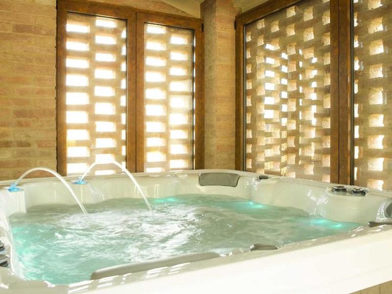 8DE98A95AF6DEA04EE517C220D1F8BB0