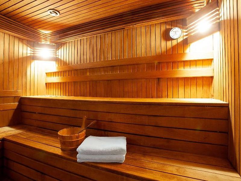 731E77D6A05DC27498404DA1A590D9ED