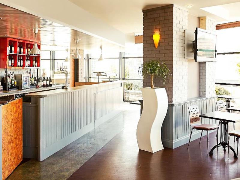 01B55AF67F6B7CEE3CA8C4E1EBC155CB