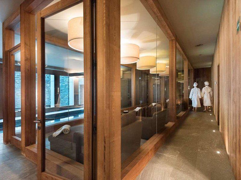 8E66FC05381AE5C6554FB7CEE037ED7A