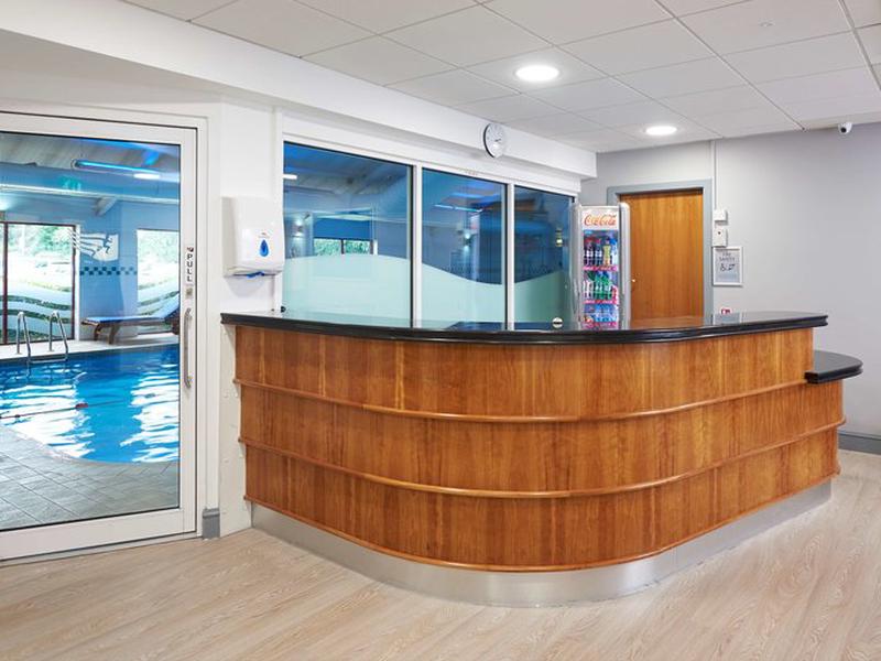 137CAAEDBCA4C9DB0064133E00F80C52