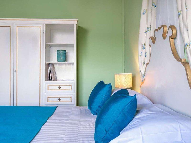 71E9C32B28626F7B087AC3DD8488AAE5