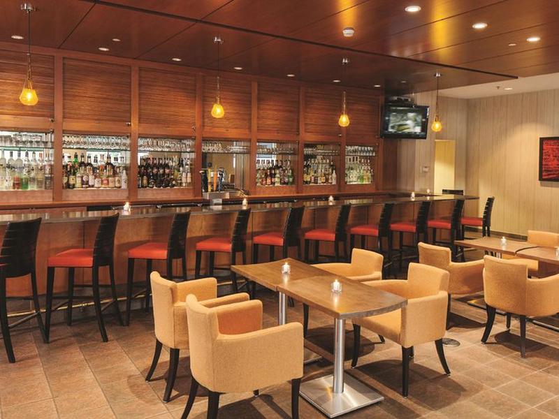 4A526B97784CE62D365A3AF4E7B81D36