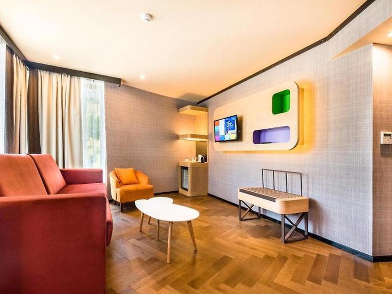 56299315F73849C9045C992CE4E0947C