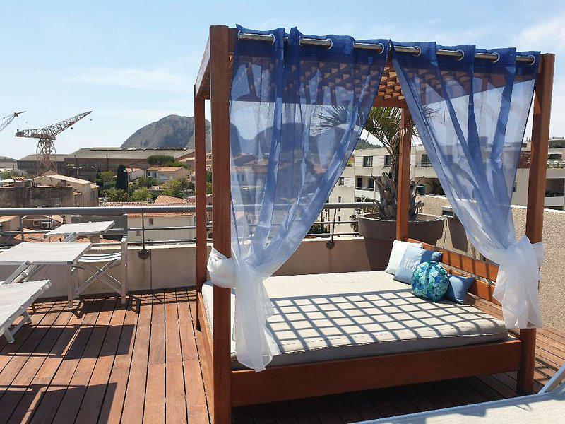 A59F9EFFF291D0FA53F149802A571595