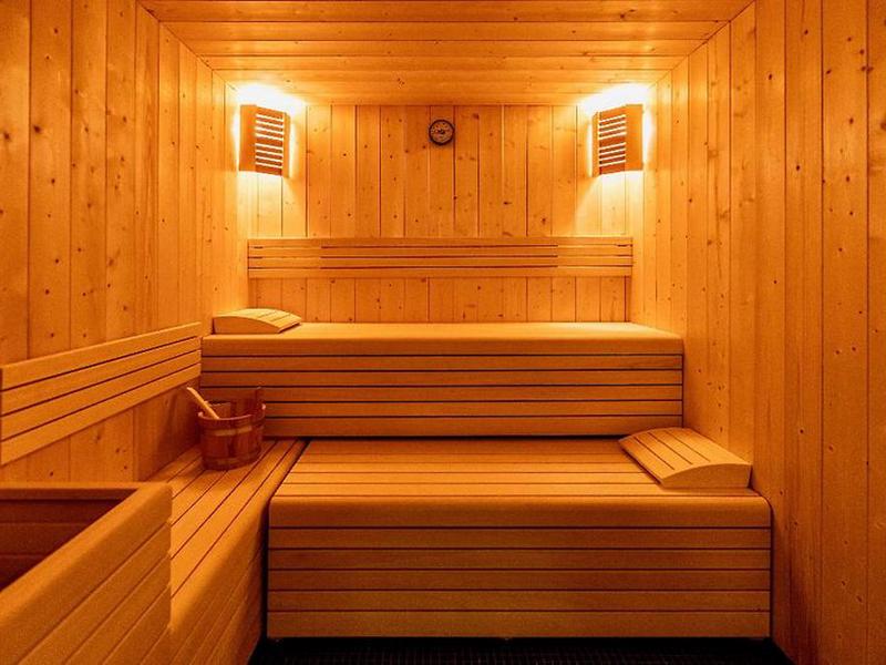 8B7AB2D4F93CE642018BCEEB85408F0C