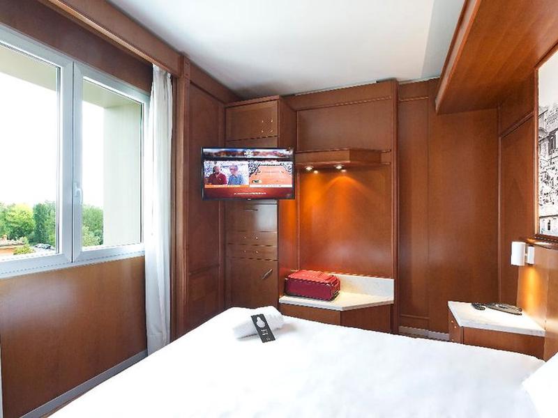 BDDD3164930A1D8E62D9BEC04963D192