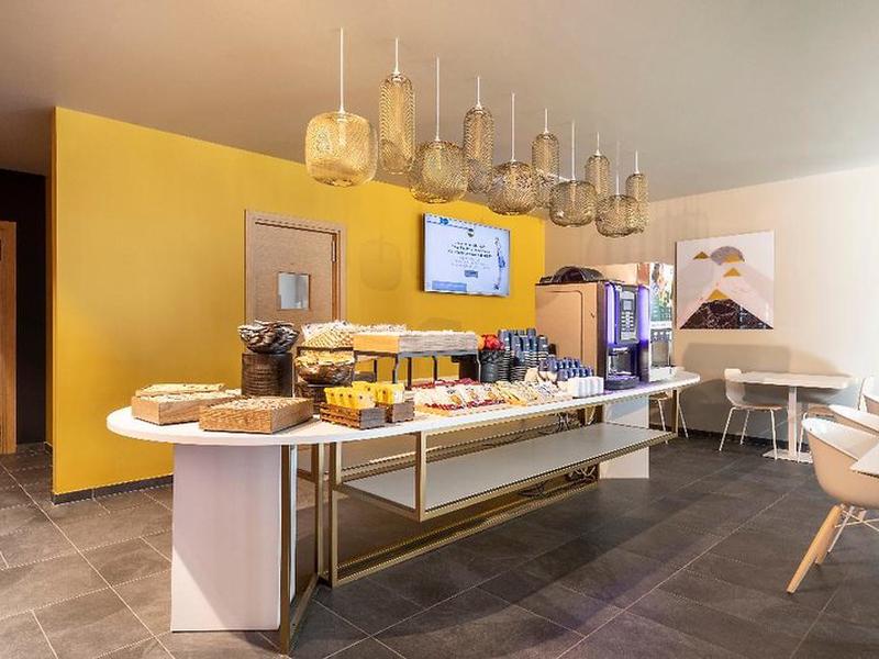 122964ED9B47C7AE637BD18BD1195C67