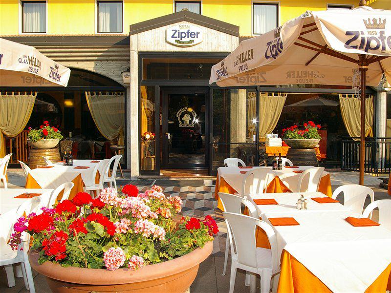 6B431A774F4815FA12C043C36EE428AD