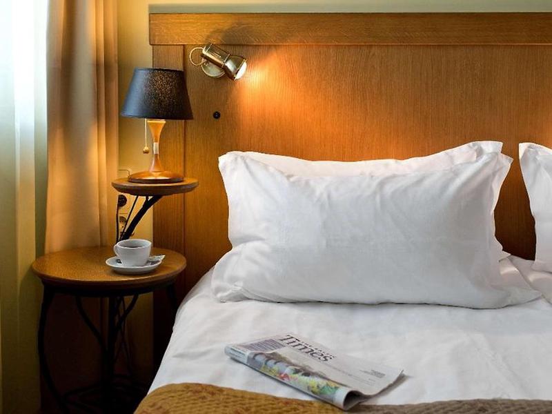 1FF8C38D81B71118E77D1F14792ADD16