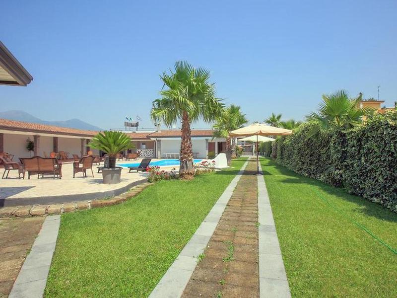 5E8BC4CD5B232AB70C34526895218F27