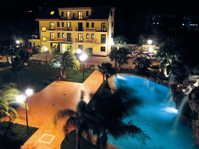 A0AB9A9CE84C12859A0C8EF6F3460952