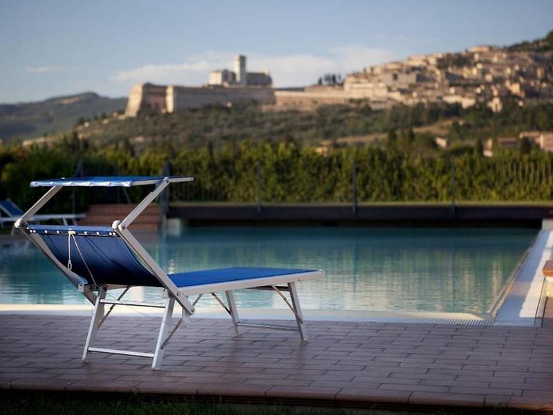 27C76A9A19F667CD1B6355833048E1EE