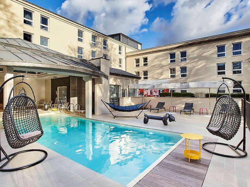 3142FA6674504BED0D2F63F9DBB42B3E