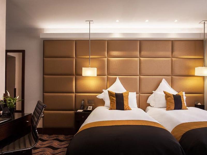 903892E67D6D8C8E55EE407719567419