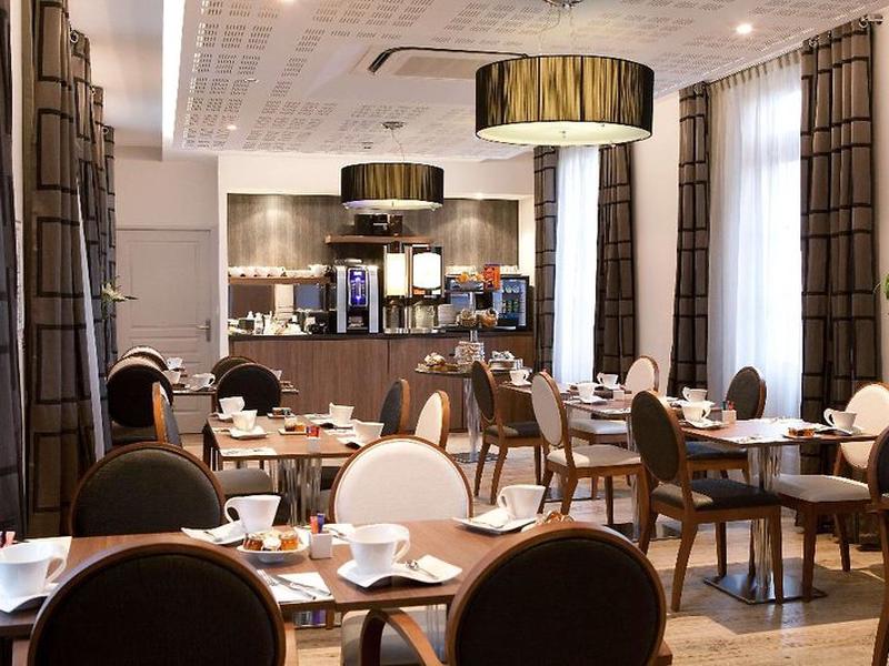 8FF5CAA632F9606BFDFE7C534AD3A405