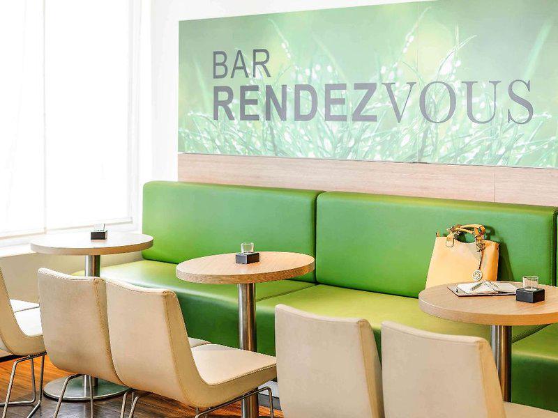 8835C69BC2AD0A9D49F46403171E6800