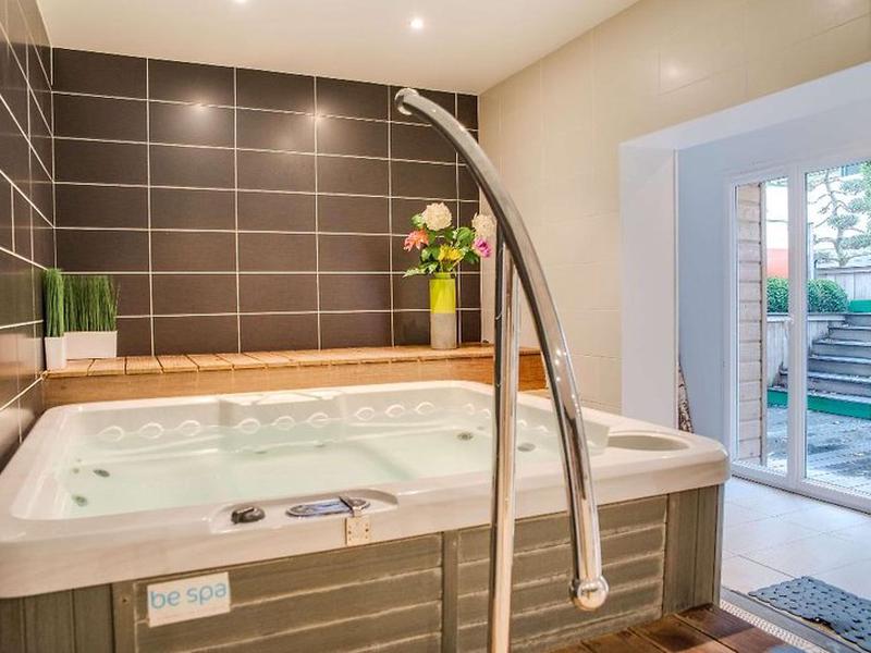 04D5F8F0A848A64920BB5EE82A7A516F