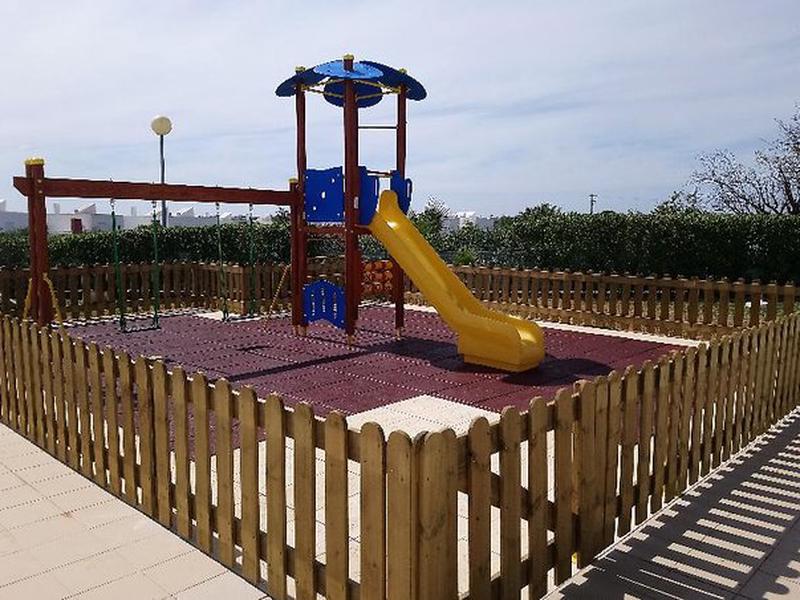 D69C5F2251894FC88BD1EEACBB062C08