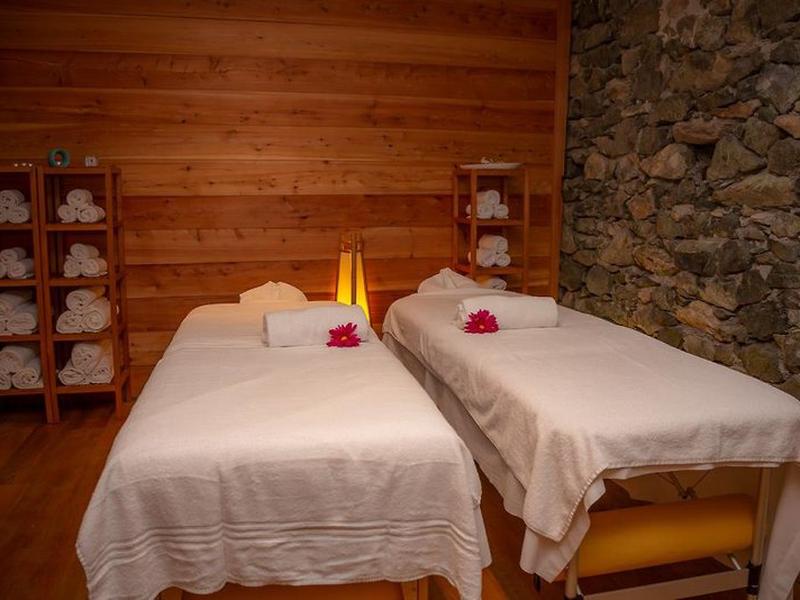 41C070FA98975C730DC6E65E1F6BD7C6