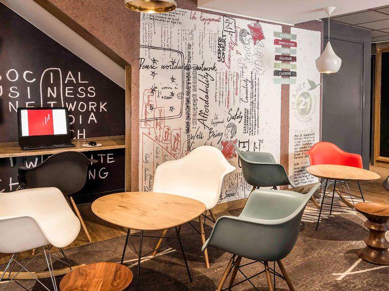 95CEE0274EF4C071F2B3AC9CB17A4650