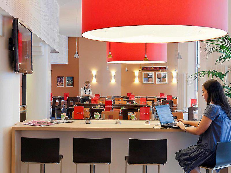 CE6C7D9A363A6DF6672014B2BBCF66E3