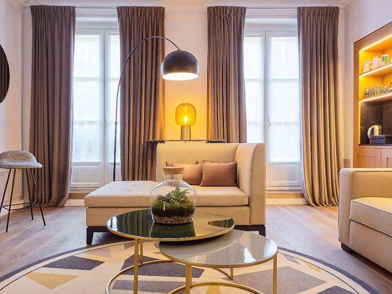 A66A7A55726BA35395D36C8E3E6FFE91