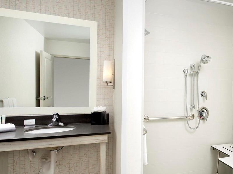 DEAFFFA0AAB64169B4D094C92825F5AC