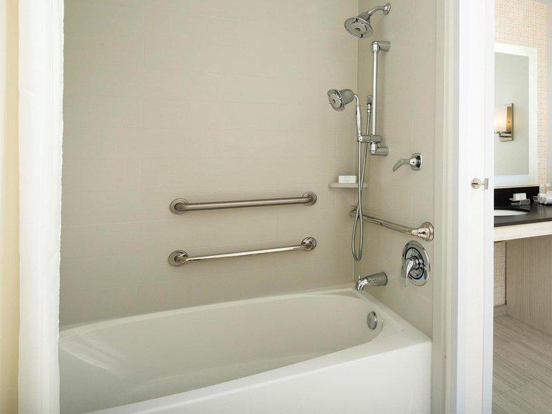 D605674C7FC4E6CE657708FA0E6F7CAB