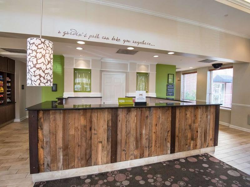 B0934826C3E890534E3A2E4BD80F01E0