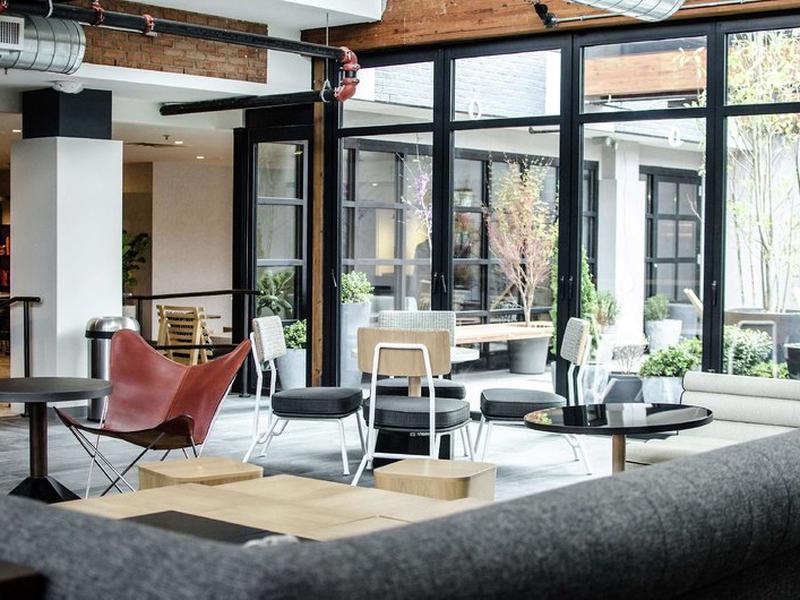 80564BFA43F18B17FB91CC74D43DE550