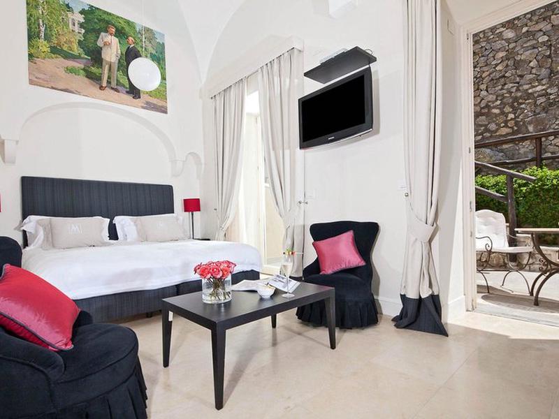 F729D299C99A7EAE00C3761CE91A705E