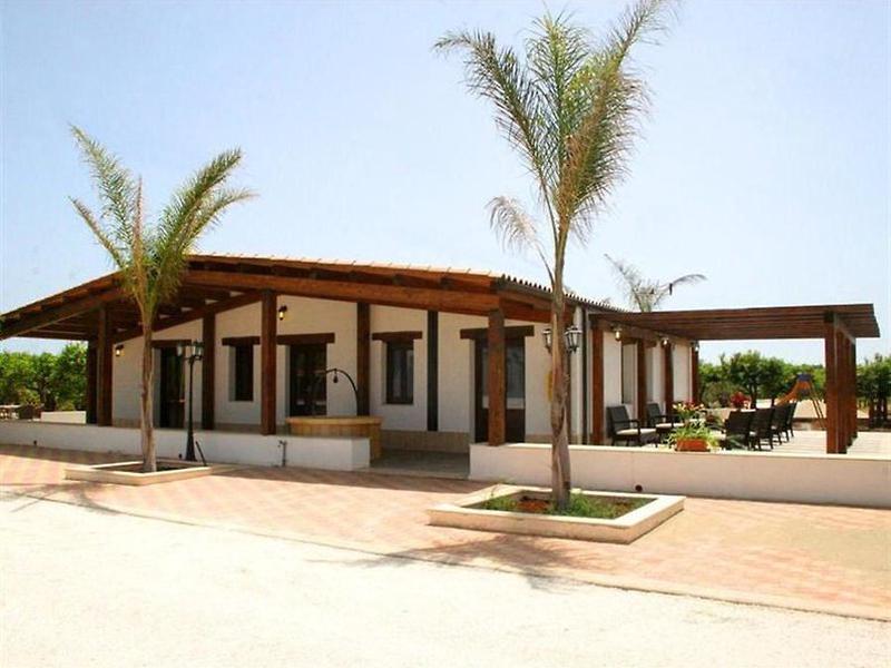 18A60F339B55D25345462A7B0A63ED56