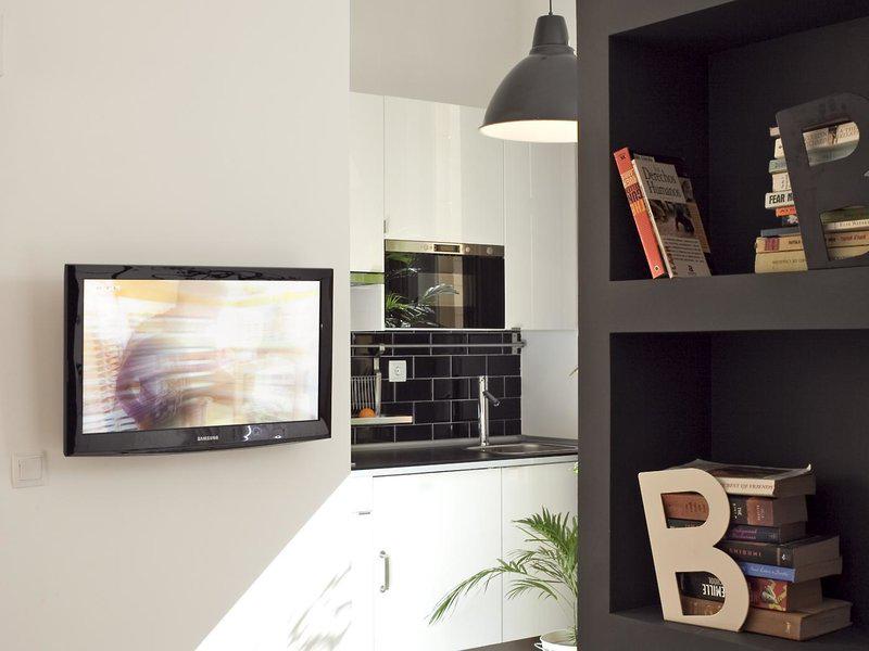 3F7008871F5005BD92B012B6A634D097