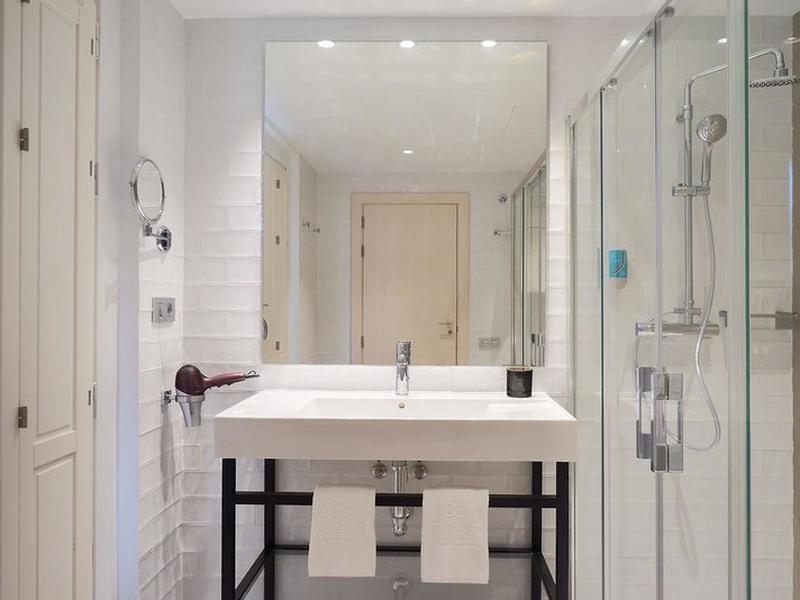 985ECF12674C7CC8DDB0335BEA7AB1DD