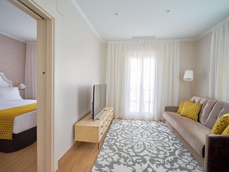 813B9721413D2242BDECC97A2D917070