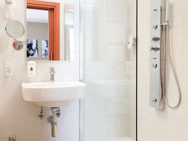 A7C541184A79887AA45CFFA8B14D4886