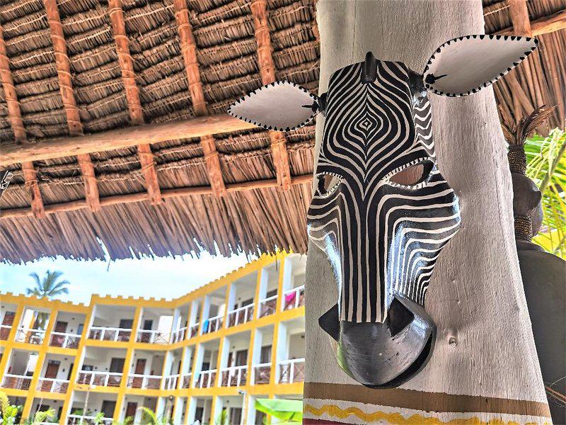 93966BE526666B8B6584213407209AC1