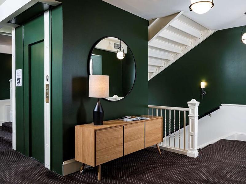 57F5C550EAEDE8FADA2C3743EDA388FC