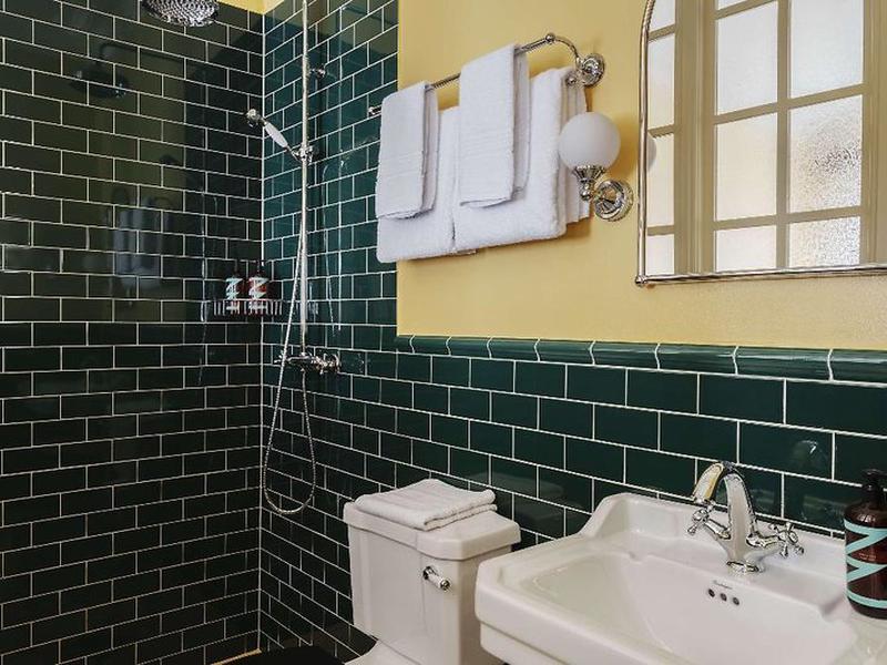 01741F4F756F739A2A276234DB38AE17