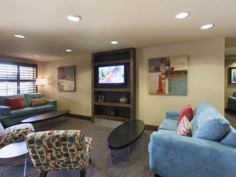 A27E90A71353FEC51684547F0B4EDBAD