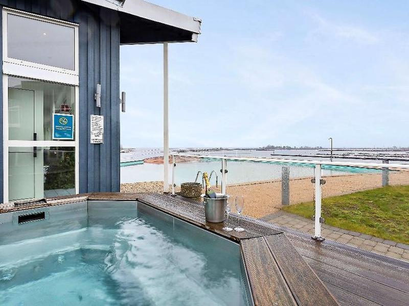 73C2BD112BA61940C483744CFEBF7346