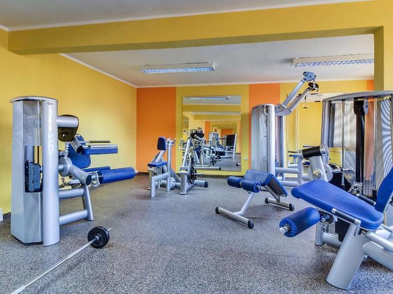 AE66C08DE190924A694F43FEB89F343C