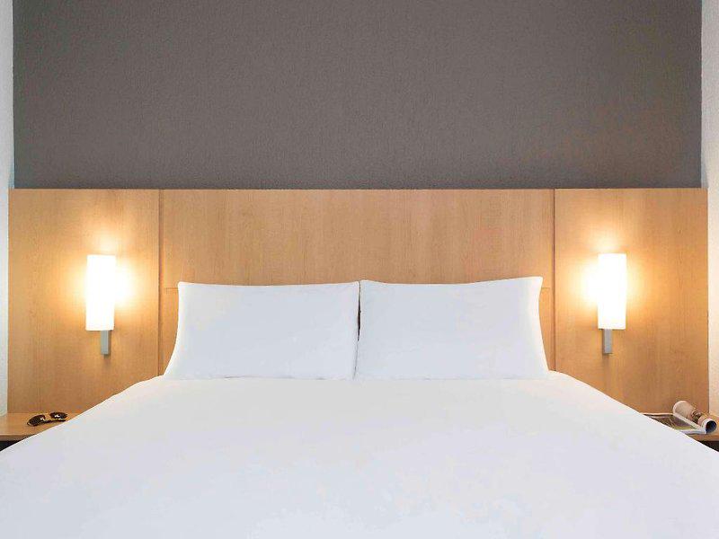 939A19476F1B1C3C971C076063D9A77A